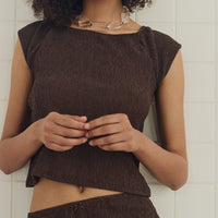 【NEW】Round Cut Tee
