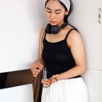 dr Button Hair Band