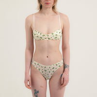 【NEW】 Dots Flower Shorts