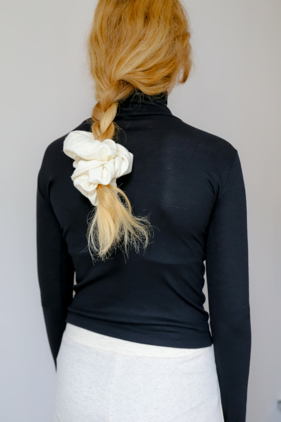 【NEW】Merino Wool 100% Sheer Turtle Neck