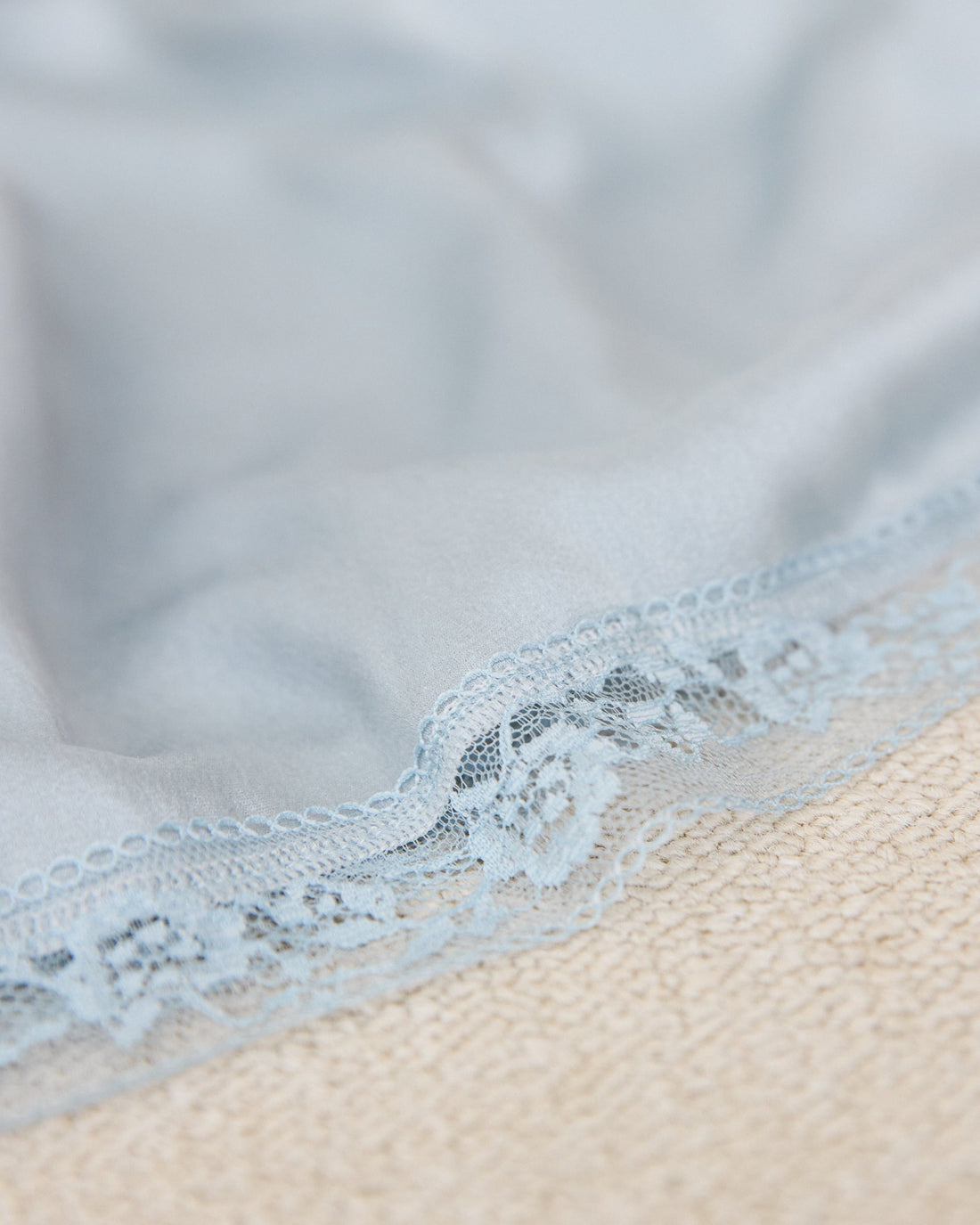 【NEW】Silk Lace Camisole