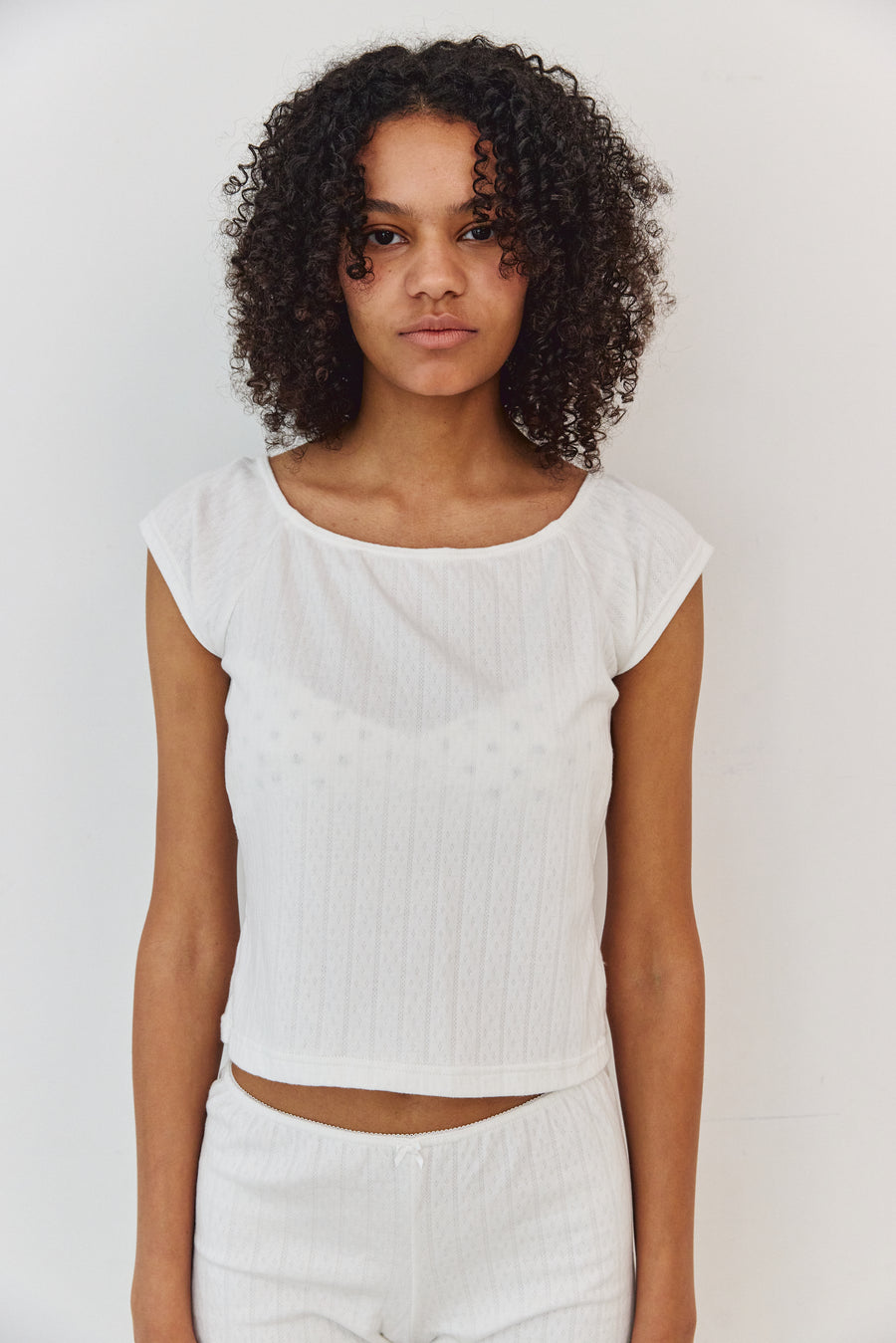 【NEW】Round Cut Tee