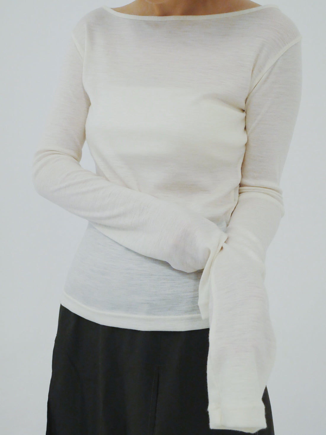 【NEW】Merino Wool 100% Sheer Long Sleeve Tops