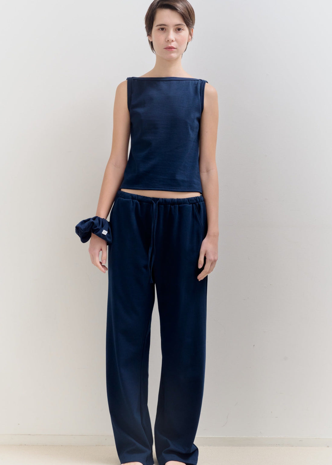 【NEW】Cotton Boat Neck Tanktop