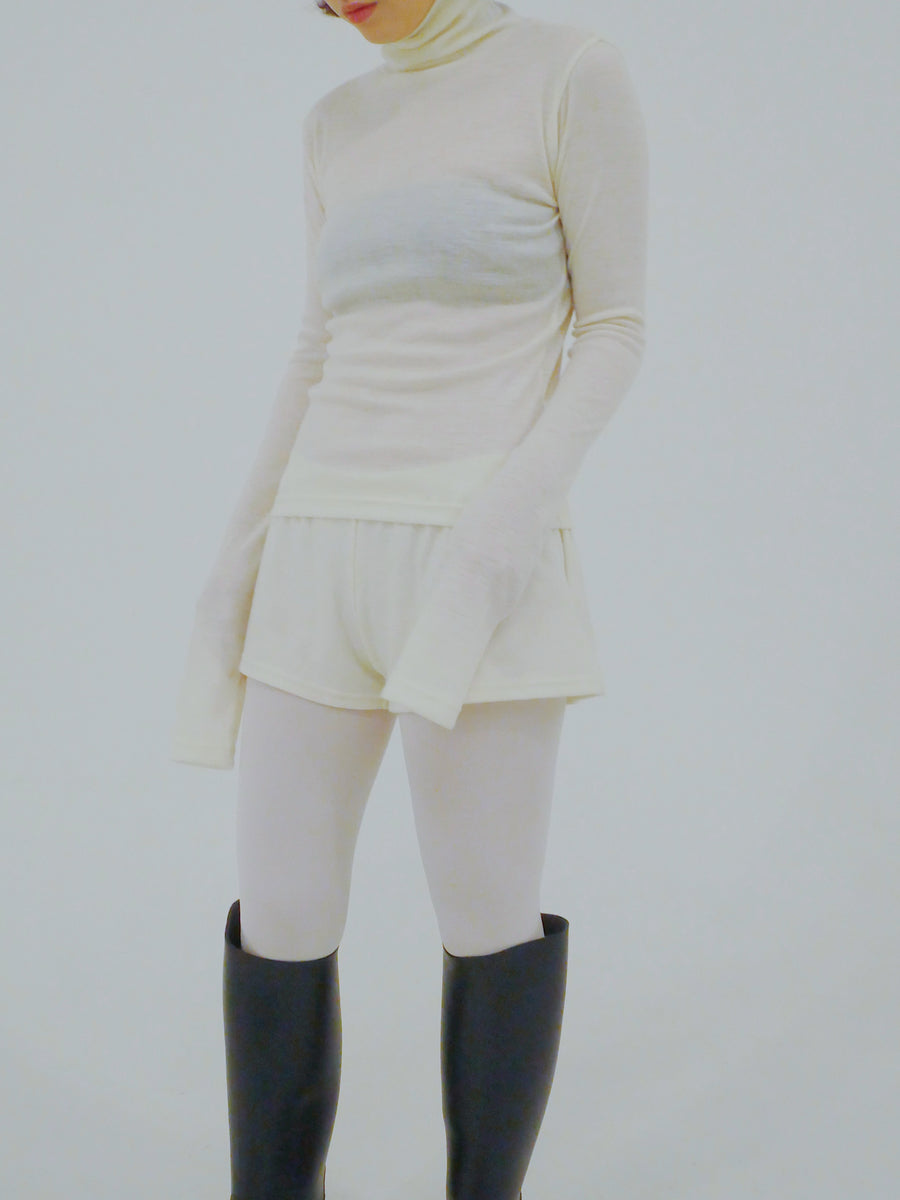 【NEW】Merino Wool 100% Sheer Turtle Neck