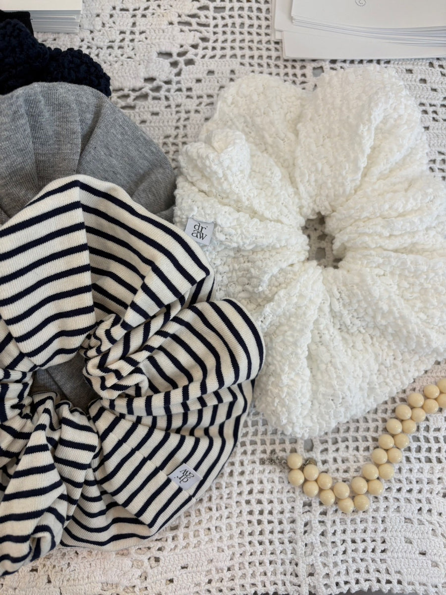 【NEW】draw Tag Big ChouChou ( Size:XL )