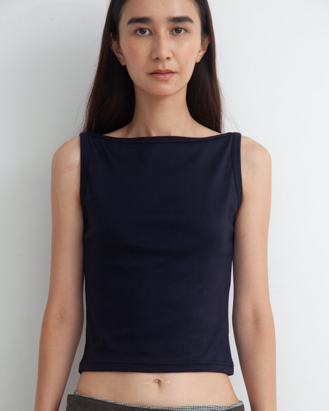 【NEW】Boat Neck Tanktop