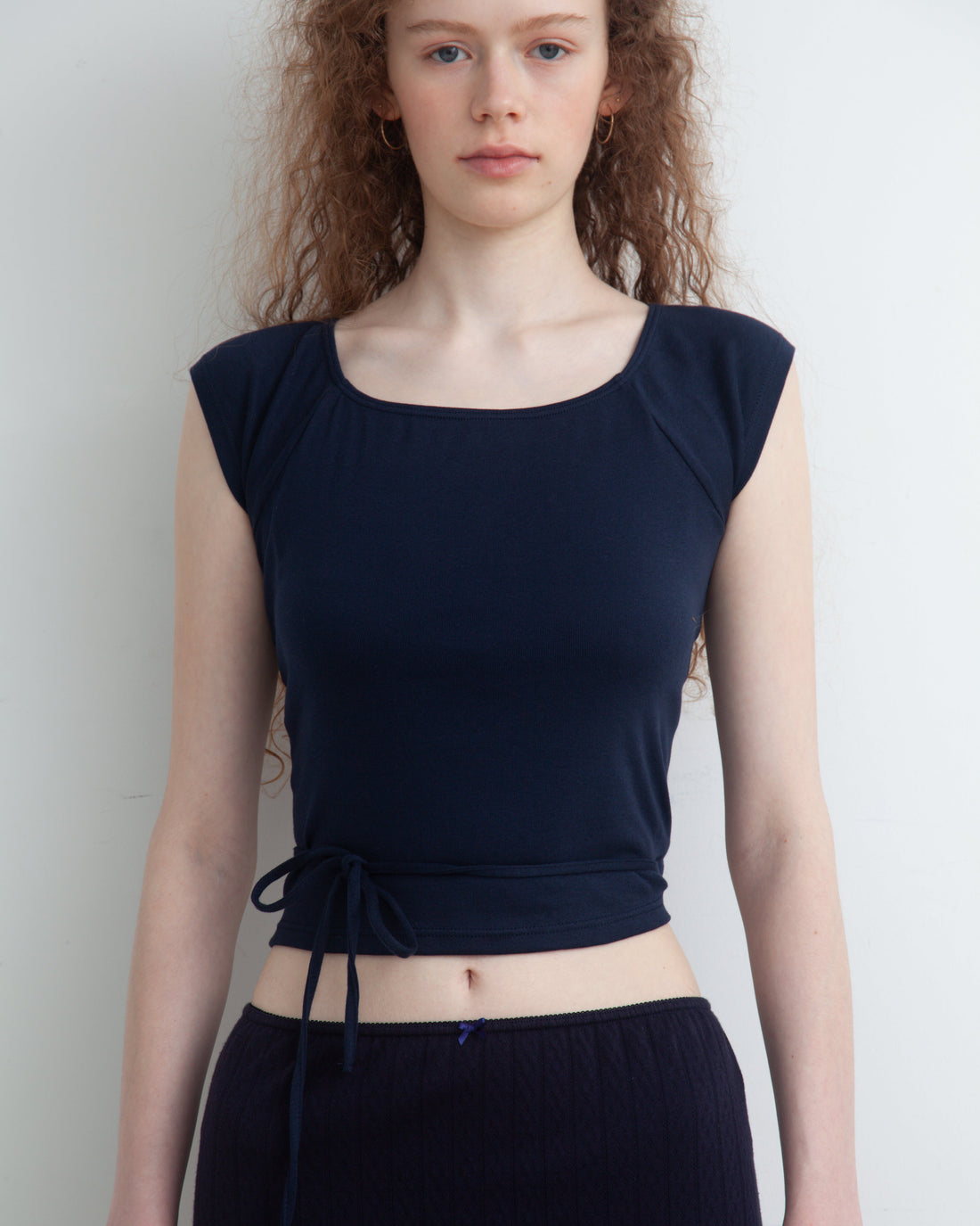 【NEW】Round Cut Tee