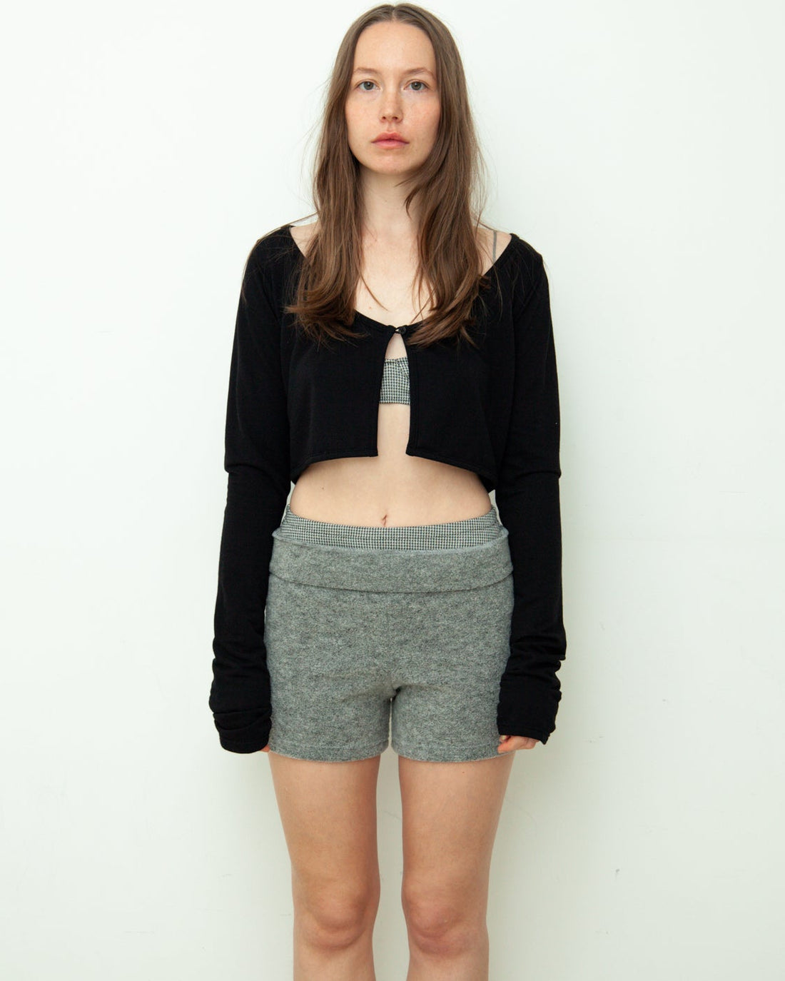 【NEW】Cropped Cardigan