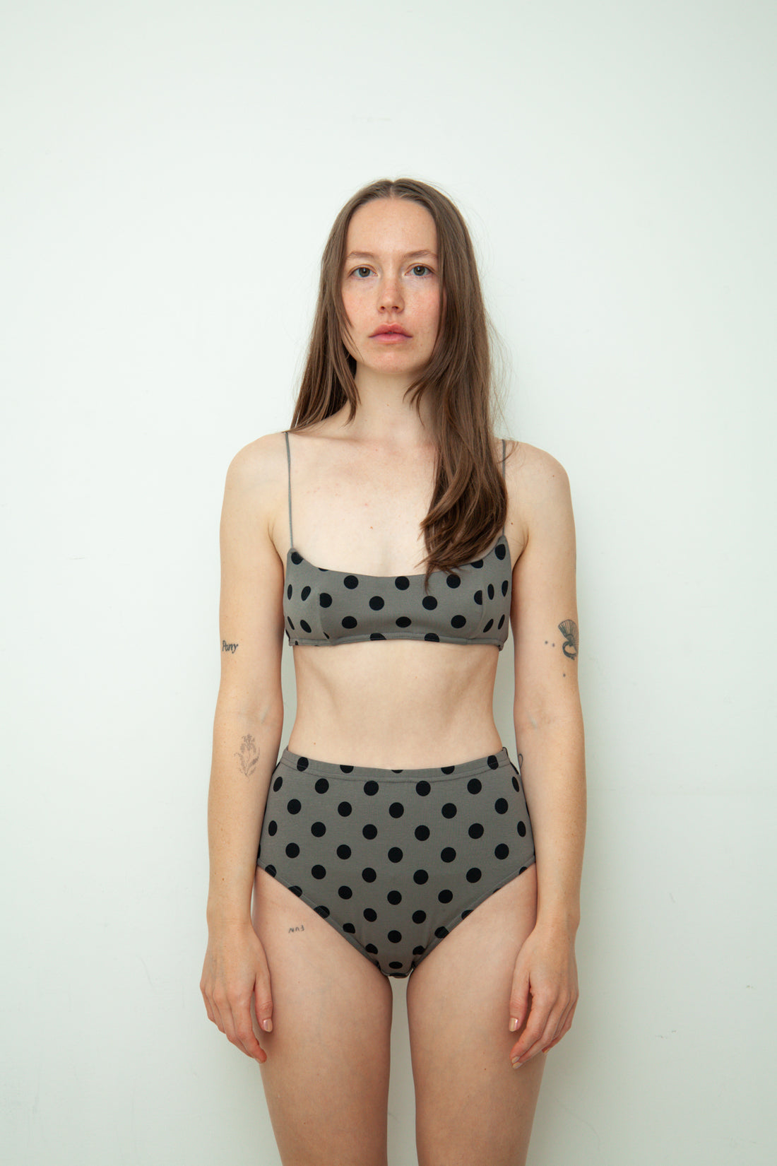 【NEW】Dots Hiwaist Shorts