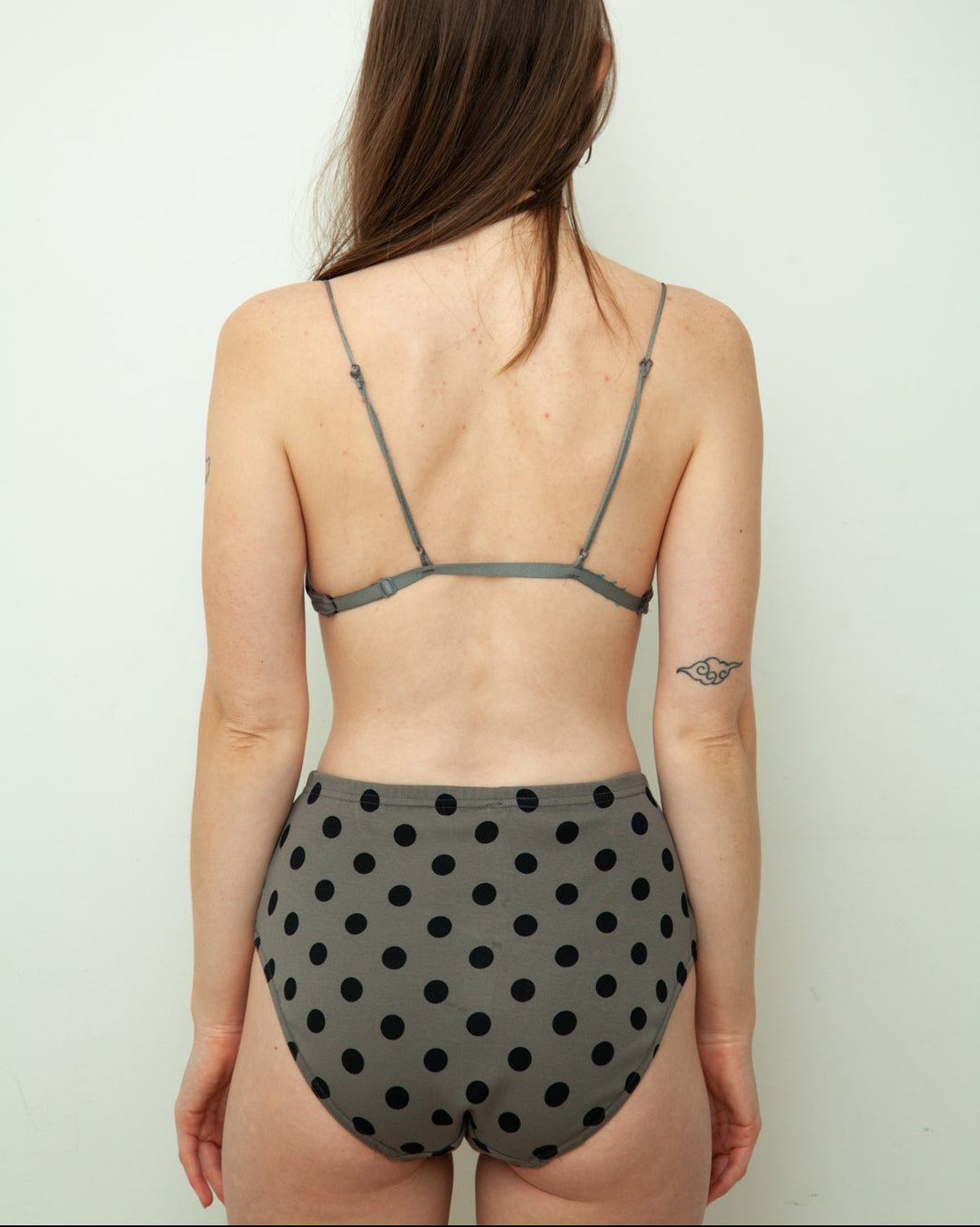 【NEW】Dots Hiwaist Shorts