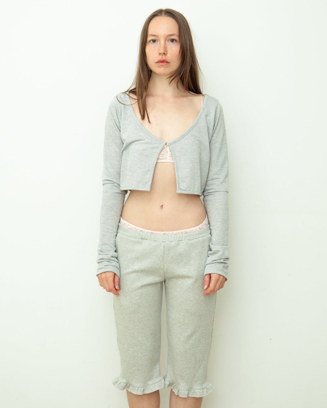 【NEW】Cropped Cardigan