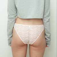 【NEW】Lace Shorts