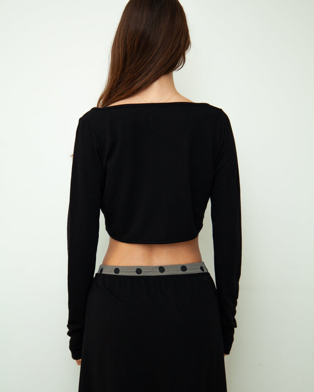 【NEW】Cropped Cardigan