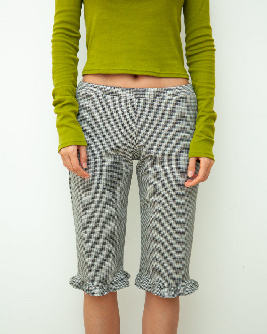 【NEW】Capri Pants