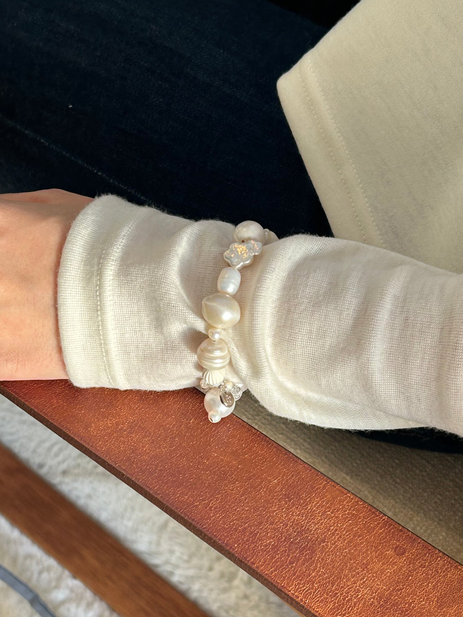 Big Pearl Bracelet