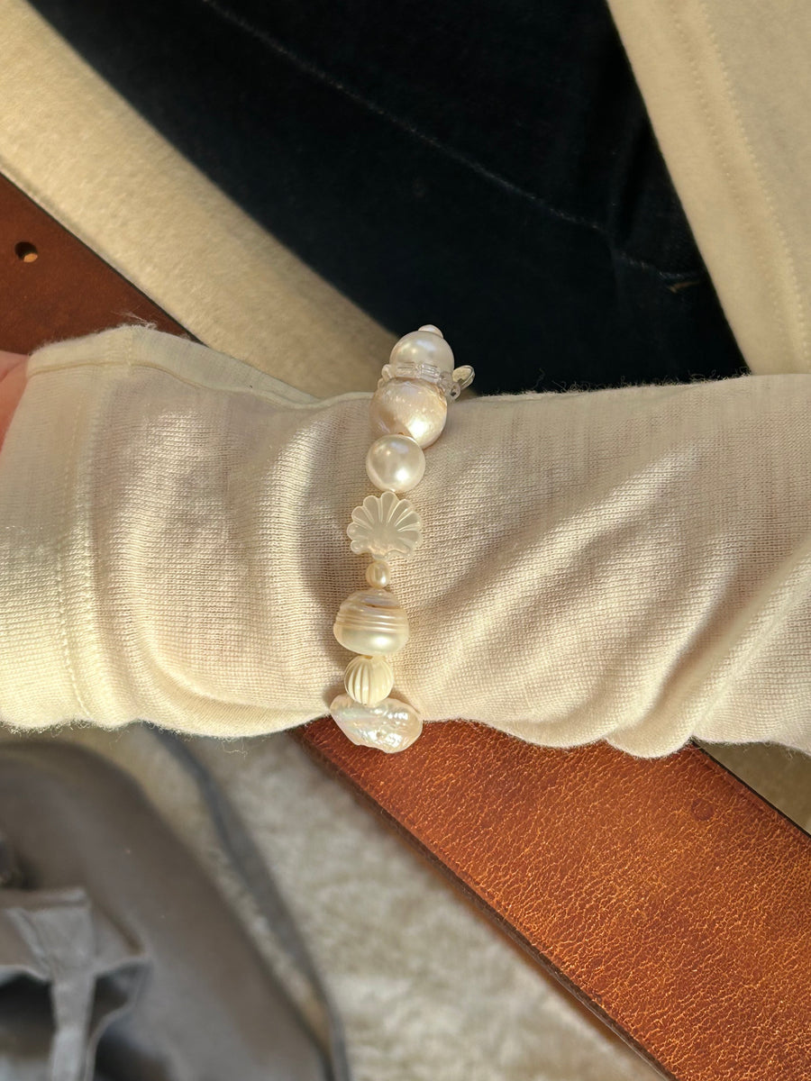 Big Pearl Bracelet