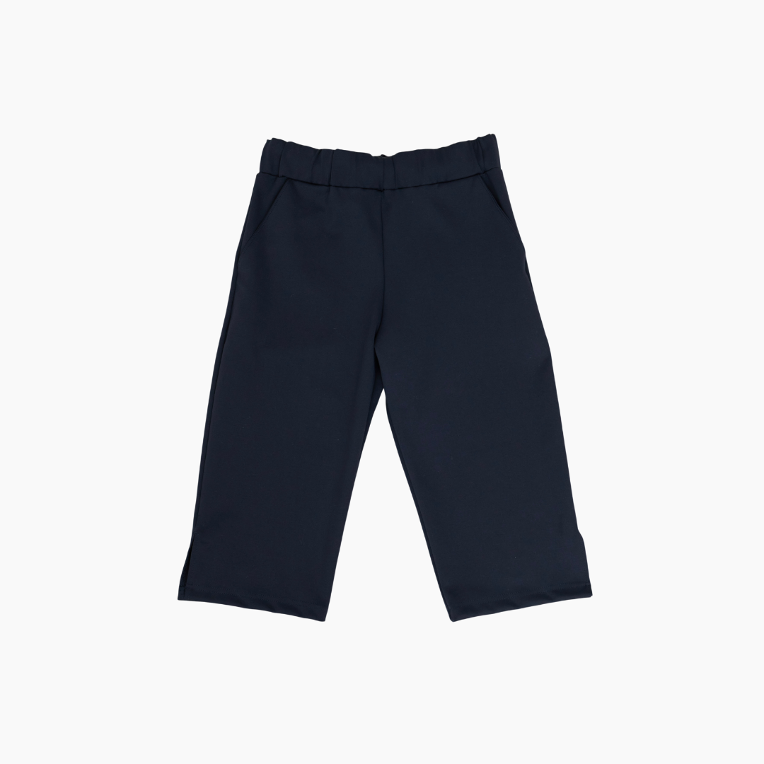 【NEW】Capri Pants